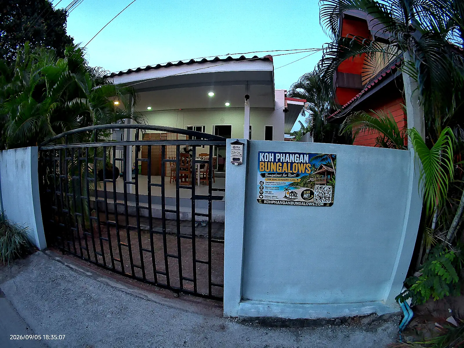Thongsala Bungalow B
